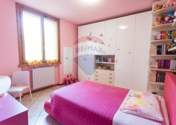 Camera / camera da letto - Quadrilocale Frazione Fornio, Fidenza - foto 10