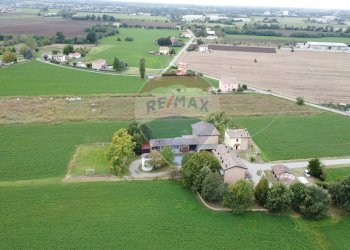 Vista delle montagne - Quadrilocale Frazione Fornio, Fidenza - foto 30