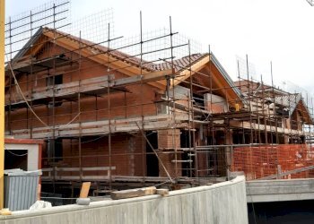 Foto 20 - Villa VIA MARTIRI DELLA LIBERTA'
 
15, San Maurizio Canavese - foto 16