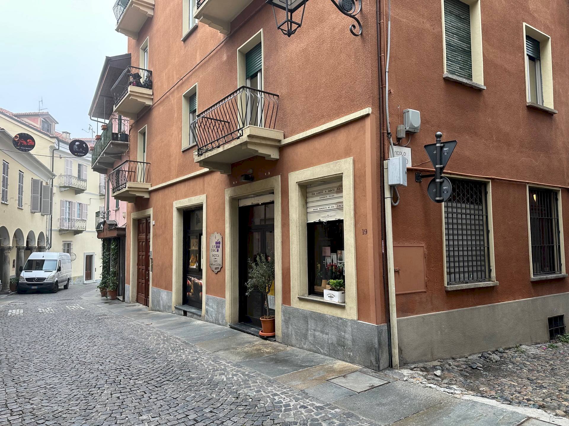 Foto 1 - Commercial Premises via san Martino, Moncalieri - photo 1