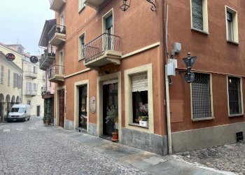 Foto 1 - Commercial Premises via san Martino, Moncalieri - photo 1
