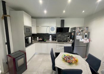 Foto 4 - Trilocale via freinetto
 
51, Coazze - foto 4