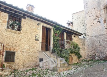 Foto 40 - Trilocale Via del Plebiscito
 
47, Palombara Sabina - foto 40