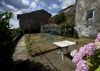 Giardino - Casa semi indipendente Bagni di Lucca - foto 1