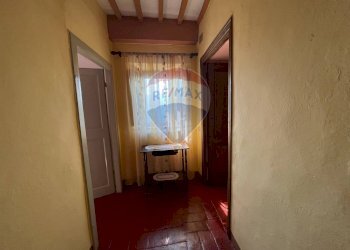 Hall / corridoio - Semi-detached house pieve di controne, Bagni di Lucca - photo 14