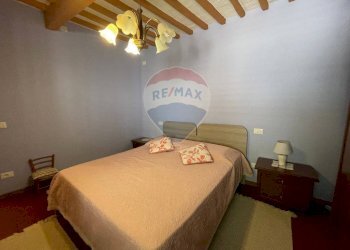 Camera / camera da letto - Semi-detached house pieve di controne, Bagni di Lucca - photo 17