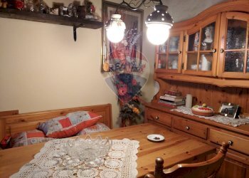 Camera / camera da letto - Semi-detached house Villa Basilica - photo 8