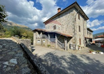 Casa all\'aperto - Semi-detached house vetteglia
 
74, Bagni di Lucca - photo 23
