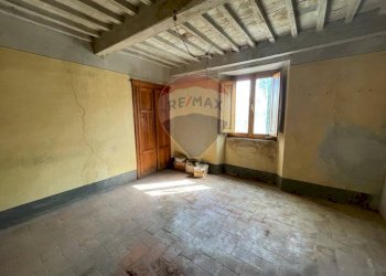 Stanza vuota - Semi-detached house via vetteglia
 
73, Bagni di Lucca - photo 7