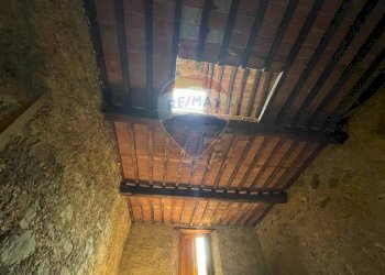 Scale - Semi-detached house via vetteglia
 
73, Bagni di Lucca - photo 13