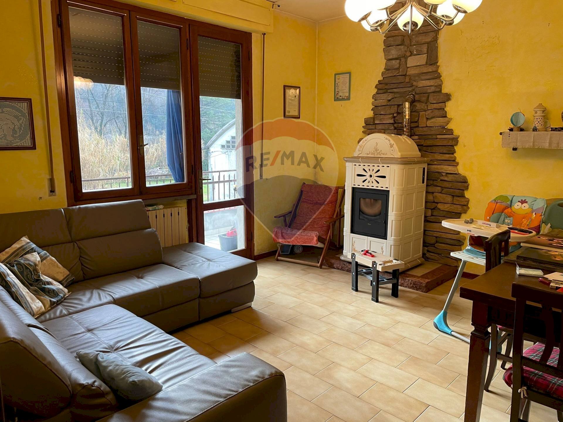 Soggiorno - Appartamento Via primo maggio
54, Borgo a Mozzano - foto 3