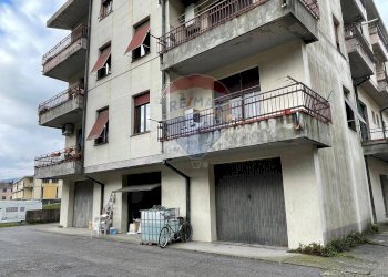 Edificio all\'aperto - Appartamento Via primo maggio
 
54, Borgo a Mozzano - foto 2