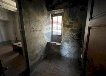 Stanza vuota - Appartamento via della croce
 
11, San Marcello Piteglio - foto 18