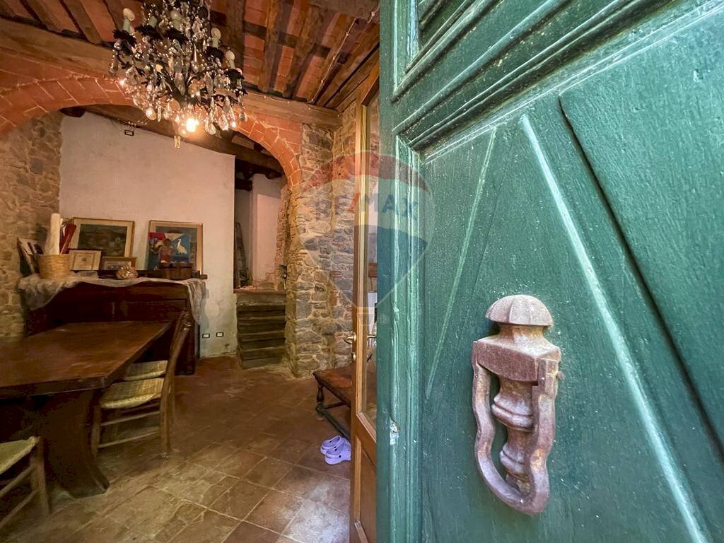 Cantina - Semi-detached house via vittorio emanuele
 
24, Villa Basilica - photo 2