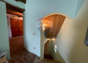 Scale - Semi-detached house via vittorio emanuele
 
24, Villa Basilica - photo 7