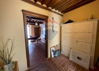 Hall / corridoio - Semi-detached house via vittorio emanuele
 
24, Villa Basilica - photo 19