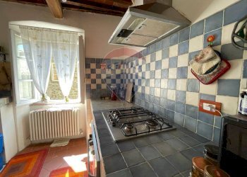 Cucina - Semi-detached house via vittorio emanuele
 
24, Villa Basilica - photo 26