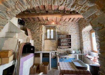 Sala da pranzo - Semi-detached house via vittorio emanuele
 
24, Villa Basilica - photo 29