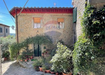 Casa all\'aperto - Semi-detached house via vittorio emanuele
 
24, Villa Basilica - photo 37