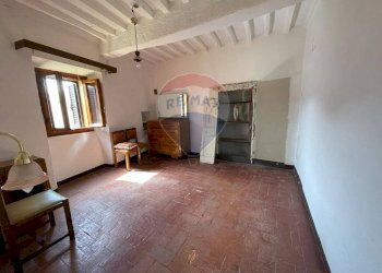 Stanza vuota - Casa semi indipendente Loc La Rocca La Rocca
 
2, Borgo a Mozzano - foto 3