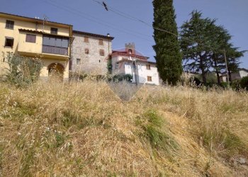 Casa all\'aperto - Casa semi indipendente Loc La Rocca La Rocca
 
2, Borgo a Mozzano - foto 13