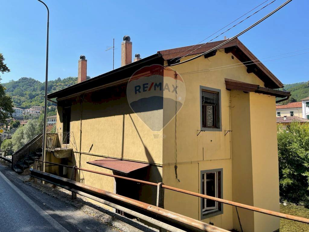 Casa all\'aperto - Casa indipendente via letizia bagni di lucca
 
8, Bagni di Lucca - foto 2