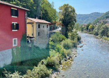 Vista dell\'acqua - Casa indipendente via letizia bagni di lucca
 
8, Bagni di Lucca - foto 3