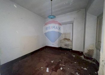 Stanza vuota - Appartamento PIAZZA PONTE A SERRAGLIO
 
12, Bagni di Lucca - foto 2