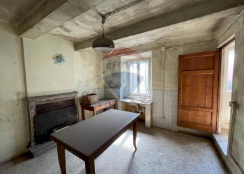 Sala da pranzo - Casa semi indipendente Piazza XX Settembre corsagna
 
snc, Borgo a Mozzano - foto 2