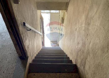 Scale - Casa semi indipendente Piazza XX Settembre corsagna
 
snc, Borgo a Mozzano - foto 3