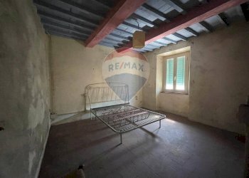 Stanza vuota - Casa semi indipendente Piazza XX Settembre corsagna
 
snc, Borgo a Mozzano - foto 4