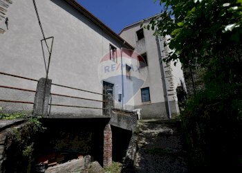 Edificio all\'aperto - Casa semi indipendente Bagni di Lucca - foto 17