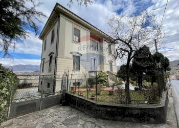 Casa all\'aperto - Villa Castelnuovo di Garfagnana - foto 1