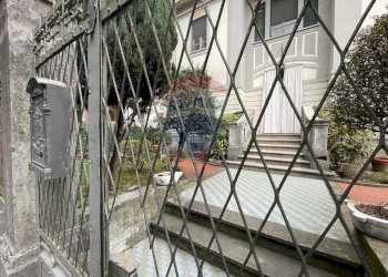 Balcone - Villa Castelnuovo di Garfagnana - foto 5