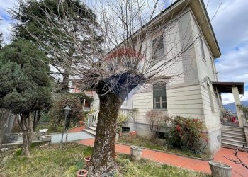 Giardino - Villa Castelnuovo di Garfagnana - foto 8