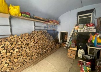 Camera / camera da letto - Appartamento Via Serraglia
 
29, Bagni di Lucca - foto 22