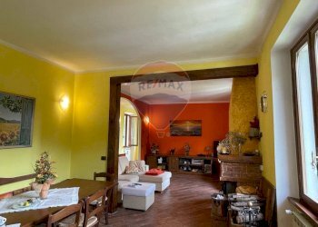 Sala da pranzo - Appartamento Borgo a Mozzano - foto 10