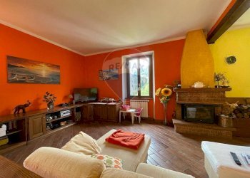 Soggiorno - Appartamento Borgo a Mozzano - foto 12