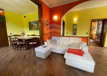 Sala da pranzo - Appartamento Borgo a Mozzano - foto 20