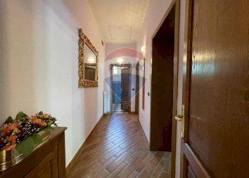 Hall / corridoio - Appartamento Borgo a Mozzano - foto 23