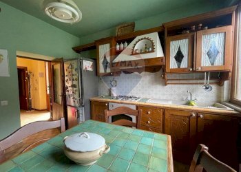 Cucina - Appartamento FABBRICHE DI CASABASCIANA Via Fabbriche
 
48, Bagni di Lucca - foto 3