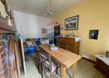 Sala da pranzo - Appartamento FABBRICHE DI CASABASCIANA Via Fabbriche
 
48, Bagni di Lucca - foto 7
