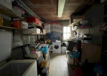 Dispensa di stoccaggio - Appartamento FABBRICHE DI CASABASCIANA Via Fabbriche
 
48, Bagni di Lucca - foto 10