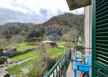 Balcone - Appartamento FABBRICHE DI CASABASCIANA Via Fabbriche
 
48, Bagni di Lucca - foto 11