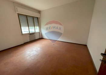 Stanza vuota - Appartamento Via della stazione Chifenti, Borgo a Mozzano - foto 4