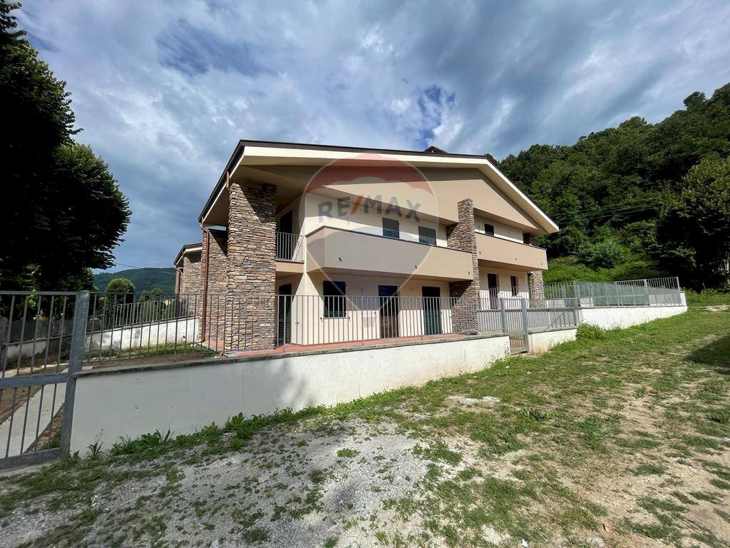 Casa all\'aperto - Appartamento Via Lima
 
snc, Bagni di Lucca - foto 2