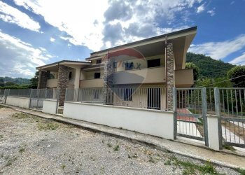 Casa all\'aperto - Appartamento Via Lima
 
snc, Bagni di Lucca - foto 11