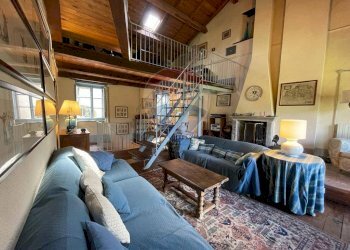 Soggiorno - Casa indipendente Via di Castello
 
22/24, Coreglia Antelminelli - foto 2