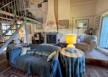 Soggiorno - Casa indipendente Via di Castello
 
22/24, Coreglia Antelminelli - foto 19