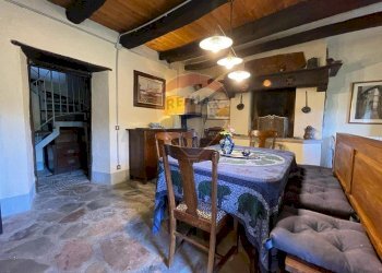 Sala da pranzo - Casa indipendente Via di Castello
 
22/24, Coreglia Antelminelli - foto 35